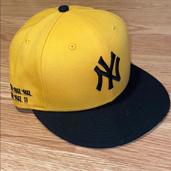 yellow yankees hat